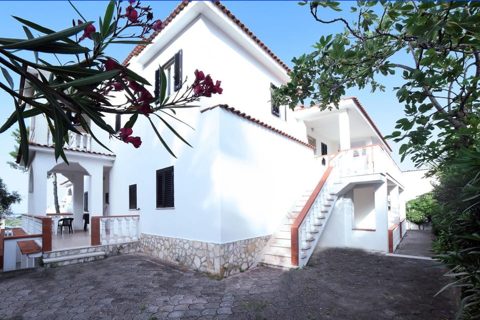 Villa Ialillo Apartment hotel in Province of Foggia