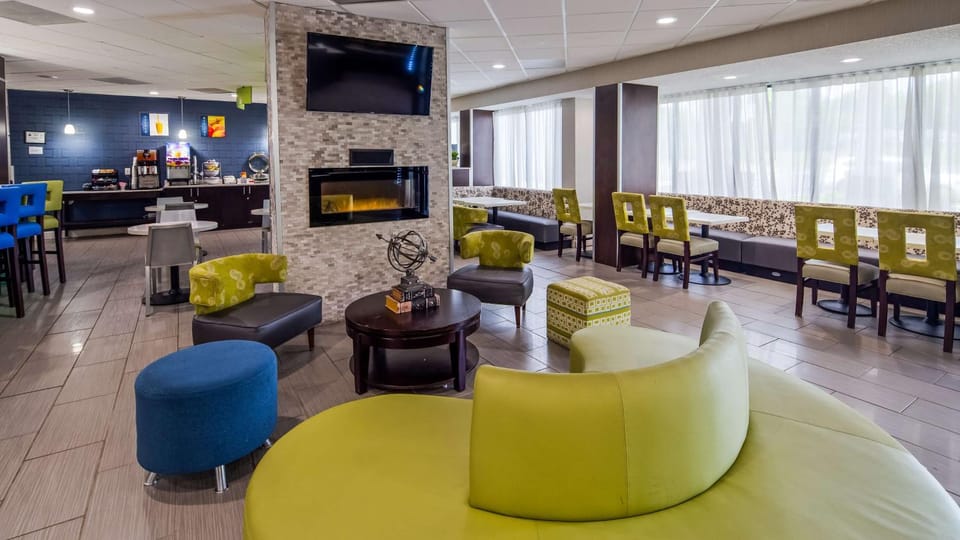 Lobby or reception, On site