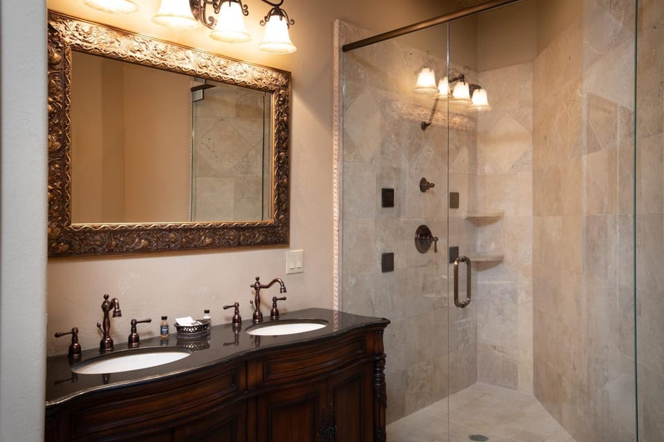 D'Monaco Resort Condos on Table Rock Lake House in Ridgedale