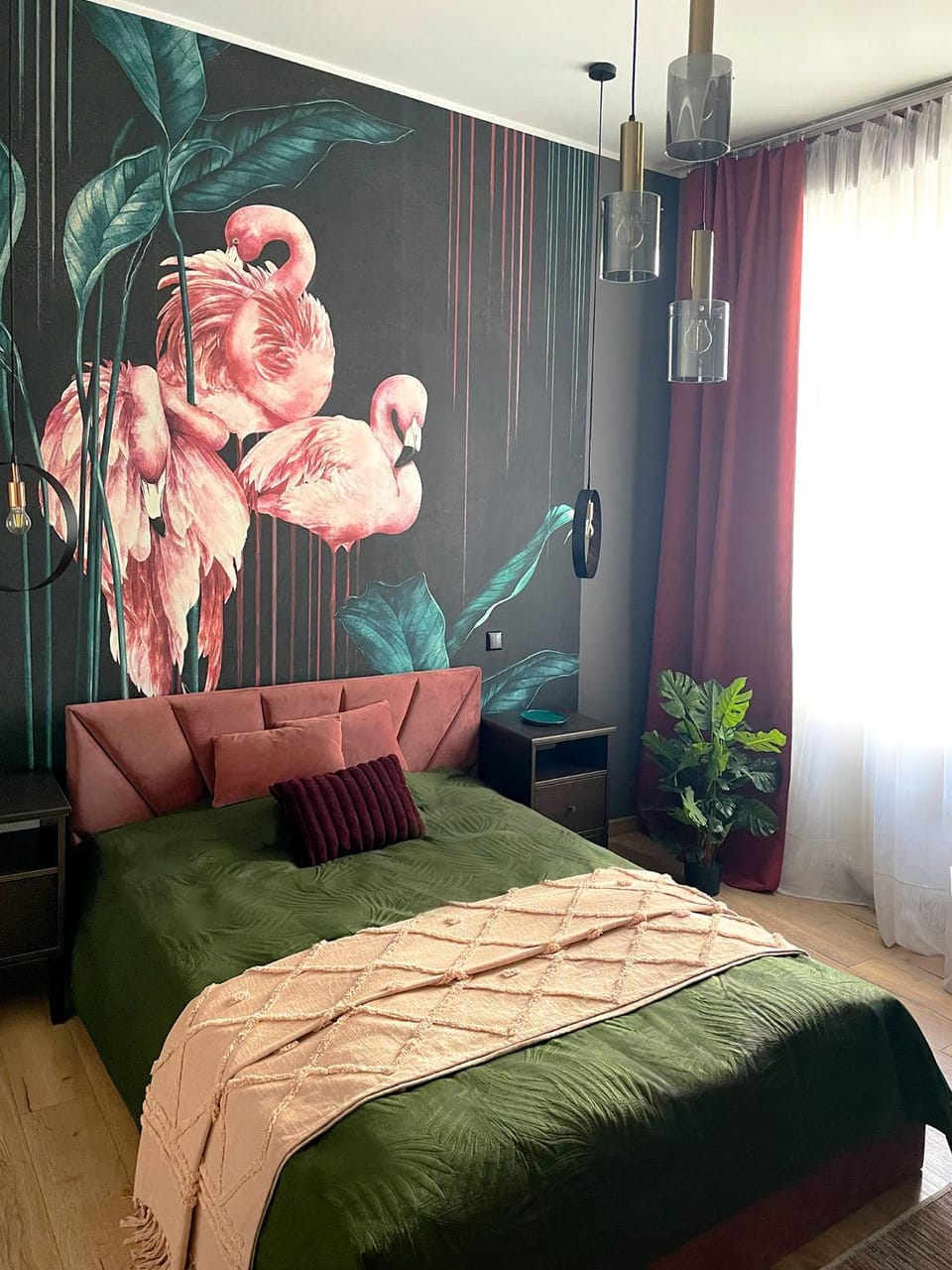 Bed, Photo of the whole room, Bedroom
