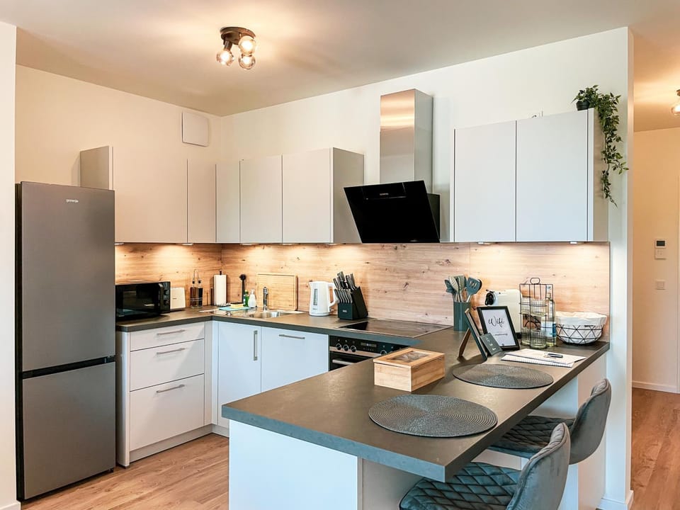 Coffee/tea facilities, Kitchen or kitchenette, dishwasher, minibar, oven, pet friendly, stove, toaster, kitchen, kitchen