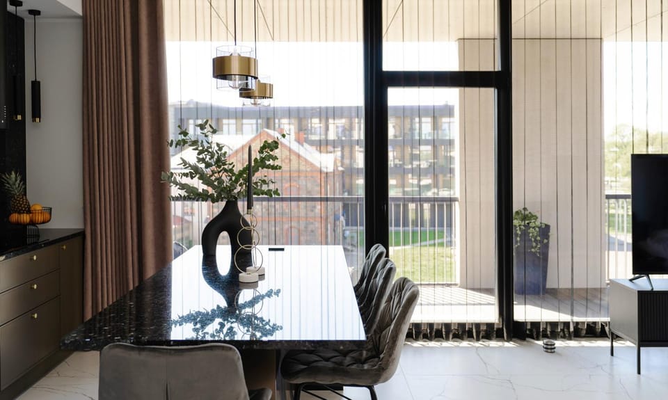 TV and multimedia, Balcony/Terrace, Kitchen or kitchenette, Living room, Dining area