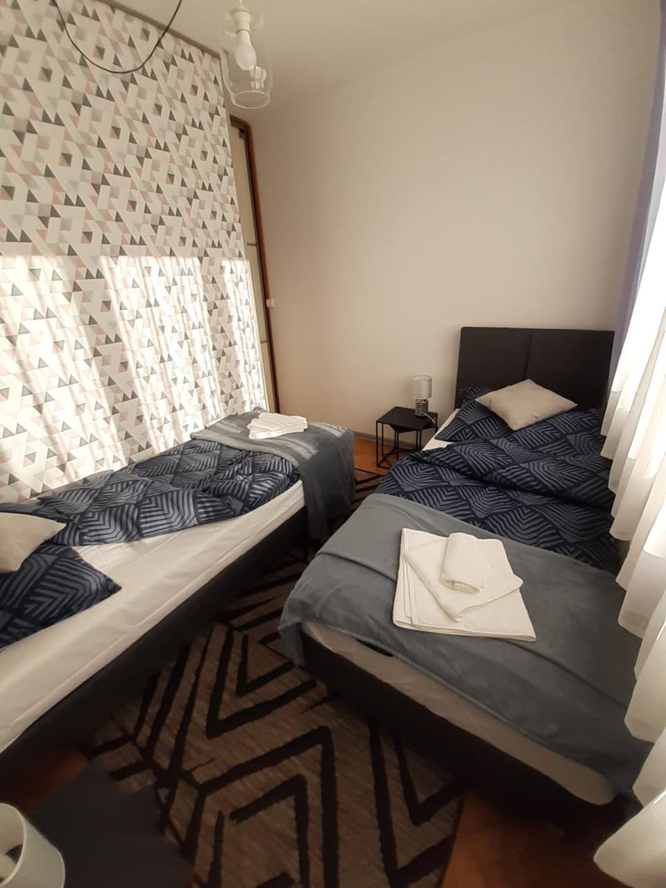 Bed, Photo of the whole room, towels