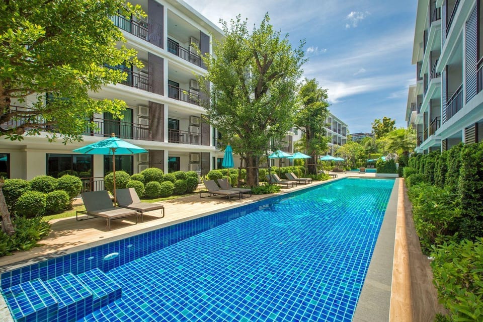 Property building, Swimming pool