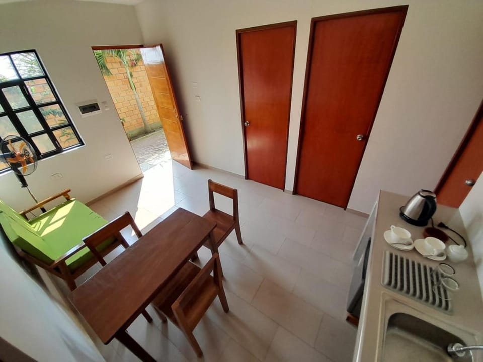 Photo of the whole room, Family