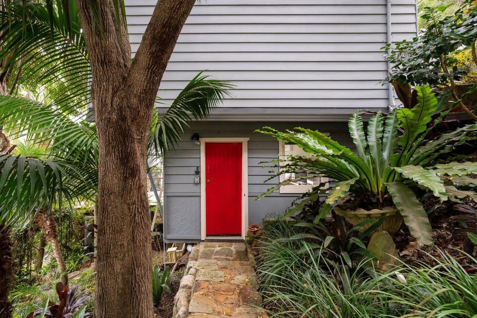 Property building, Day, Garden, Garden view