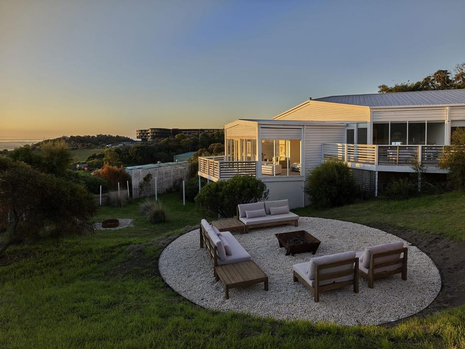Garden, Seating area