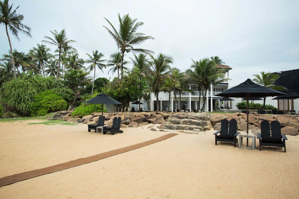 Arabella on Boossa Hotel in Southern Province