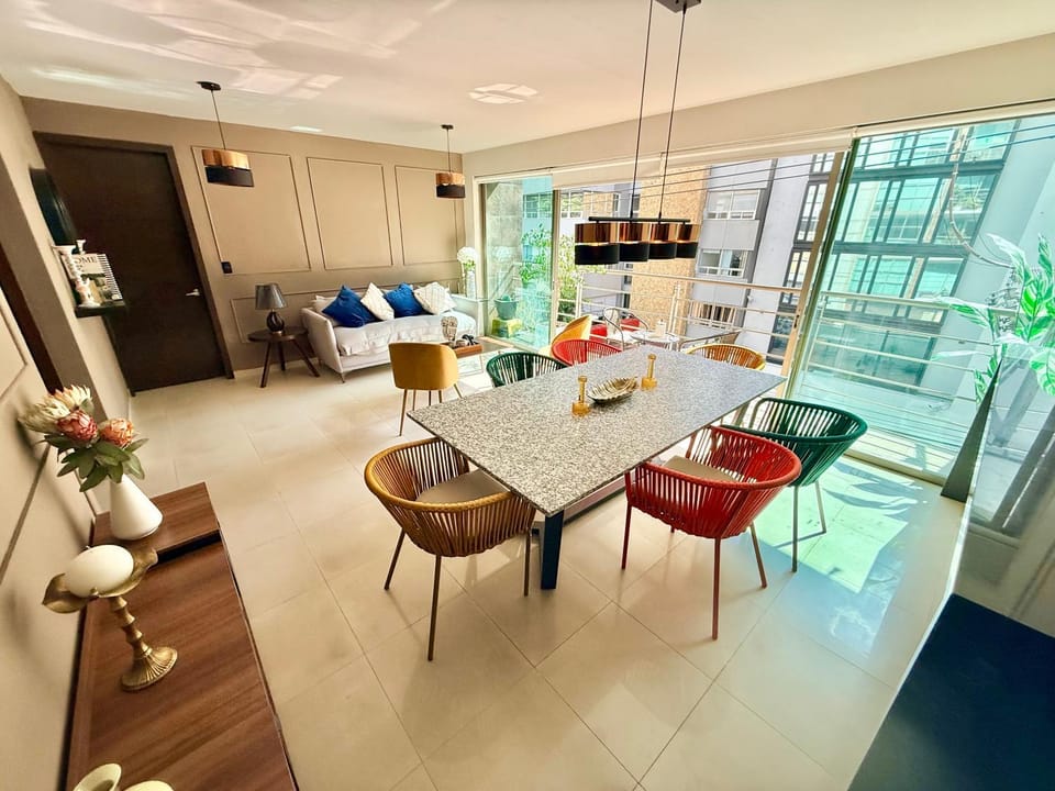 Lujoso departamento en Napoles para 10 personas Apartment in Mexico City