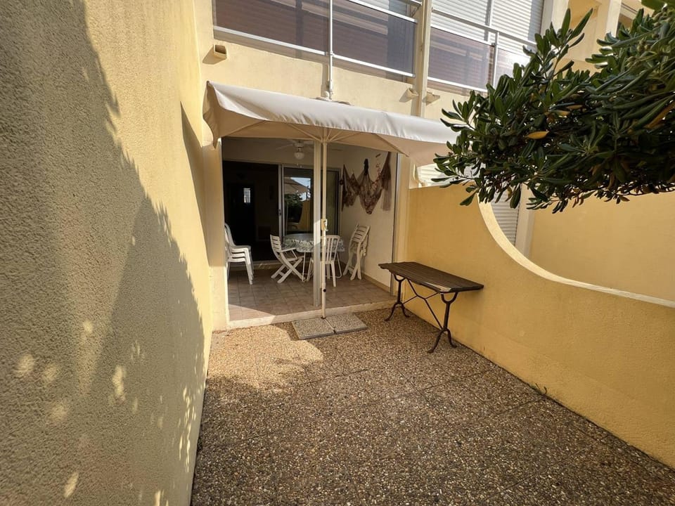 Appartement T2 avec Terrasse, Proche Plage, Le Barcarès - FR-1-81-589 Apartment in Le Barcarès