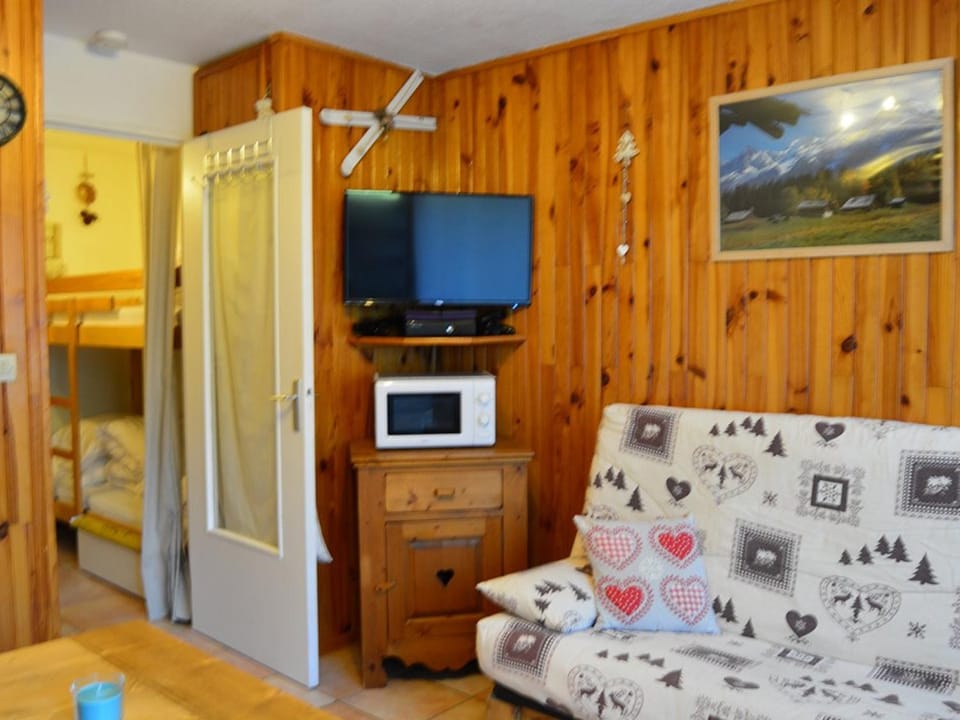 Studio cosy 4 pers, rez-de-chaussée, bien équipé, Crest-Voland, proche pistes, parking inclus - FR-1-733-109 Apartment in Haute-Savoie