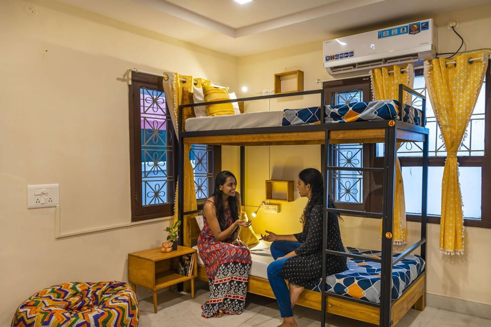 bunk bed