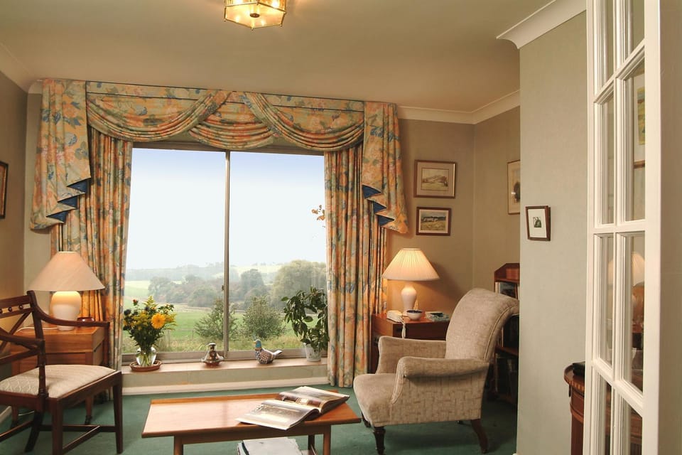 Shallowdale House Bed and Breakfast in England