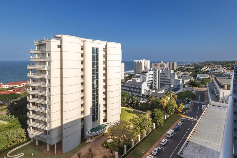 Property building, Neighbourhood, City view, Sea view, Street view