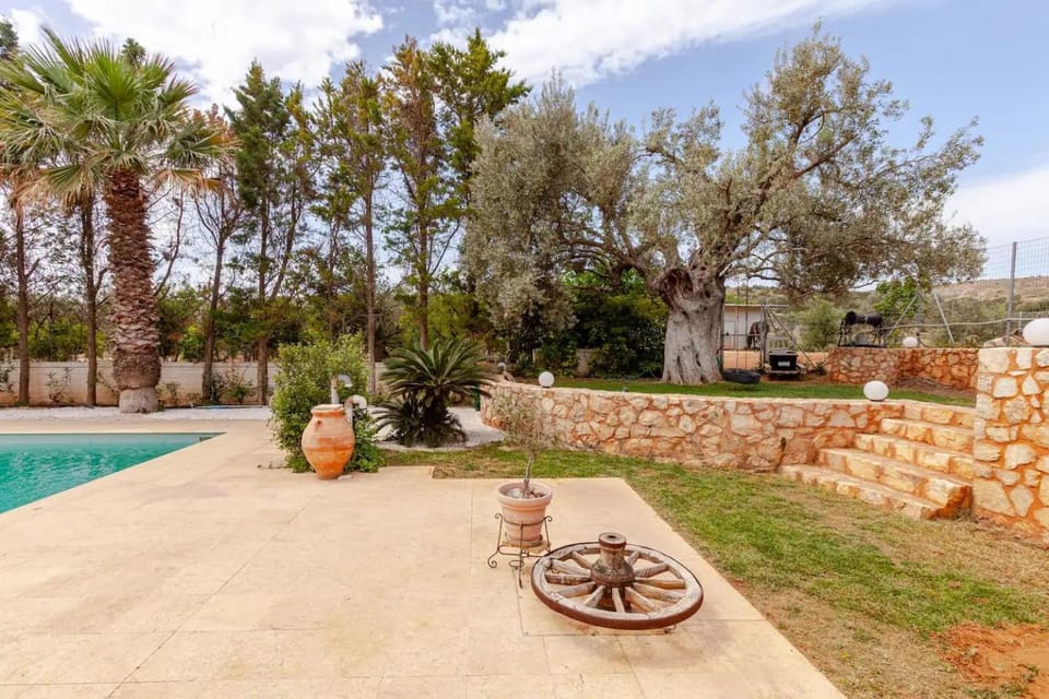 Garden view, Pool view