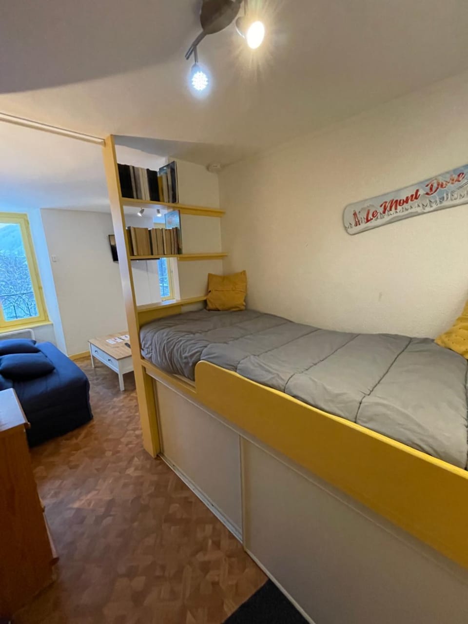 bunk bed
