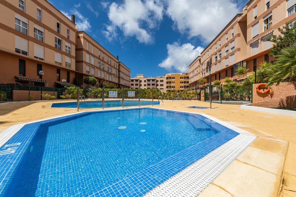 Property building, Swimming pool