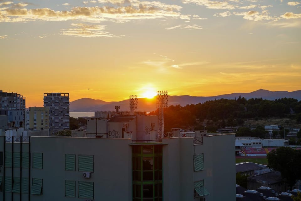 Sunshine Split Apartment in Split