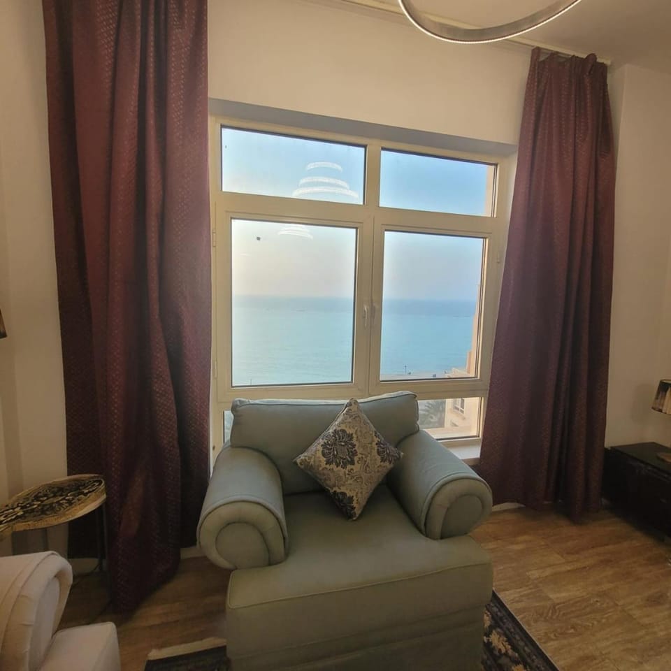 Royal Beach Apartment in Makkah Province