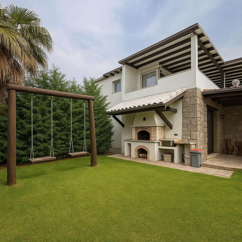 Property building, Garden, Garden view
