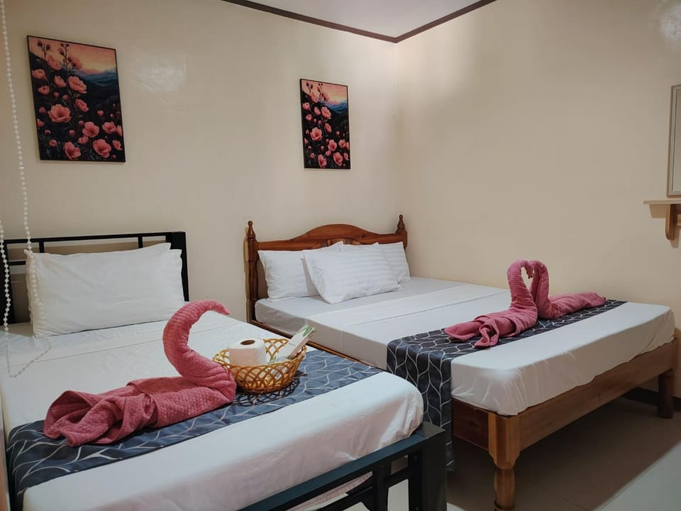 Brenmariel Tourist Inn Bed and Breakfast in El Nido