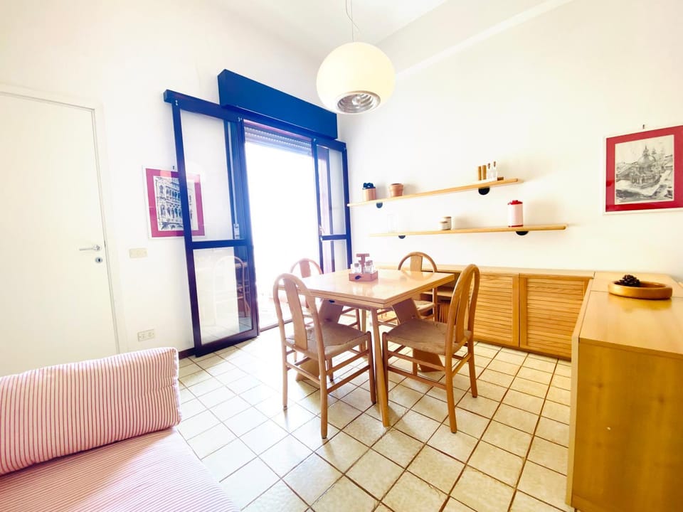 I Bagni 36 - Piazza Marconi Fronte Mare con Piscina - Immobil Relax Apartment in Lido di Jesolo