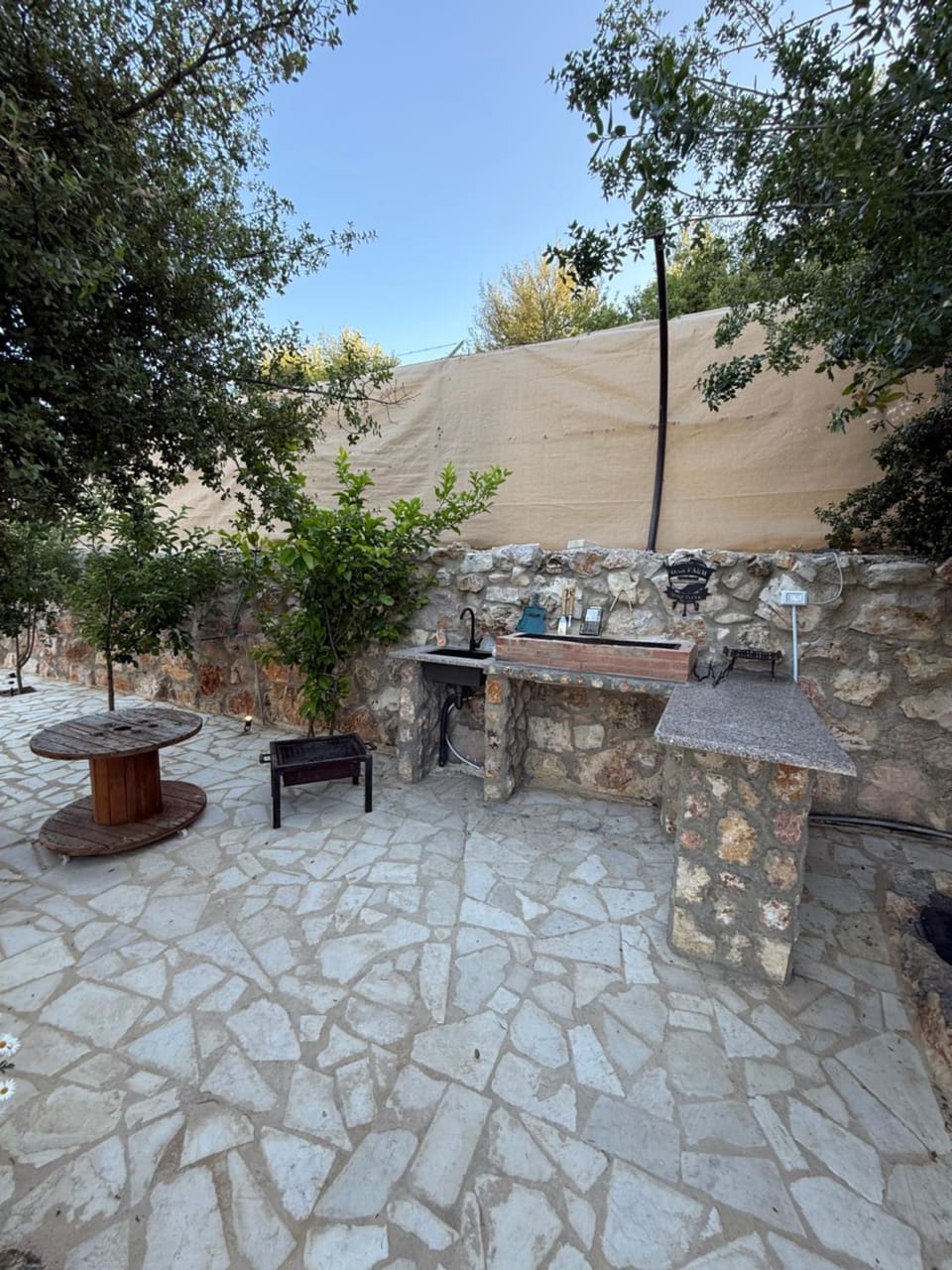 Oak Farm Ajloun مزرعة البلوط عجلون Apartment in Africa