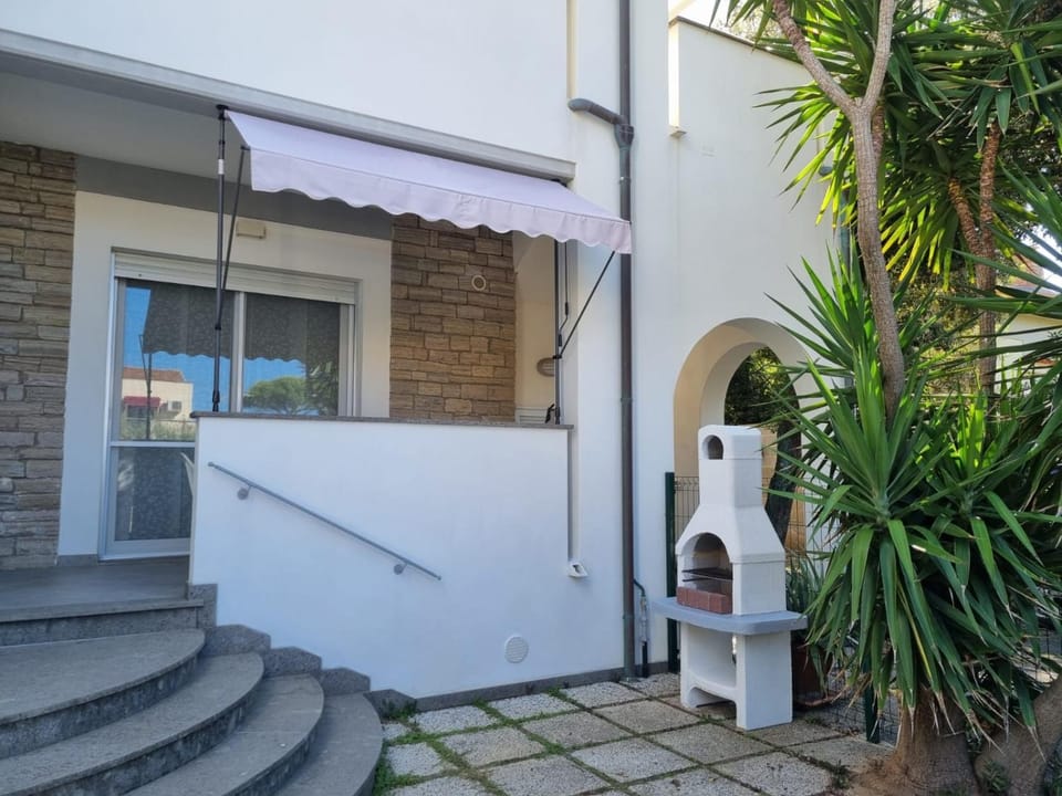 Lecci al Mare Apartment in San Vincenzo