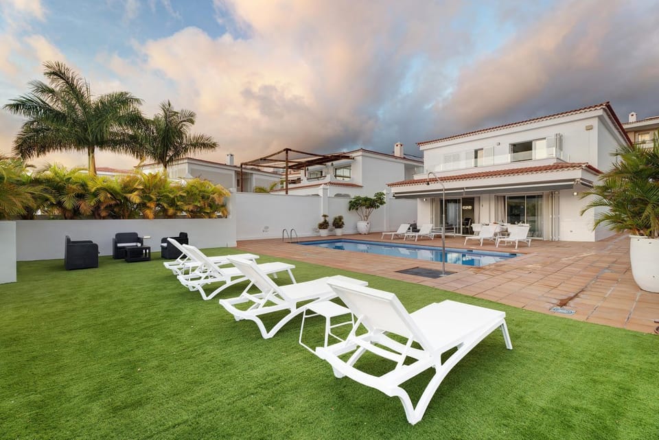 Property building, Living room, Swimming pool
