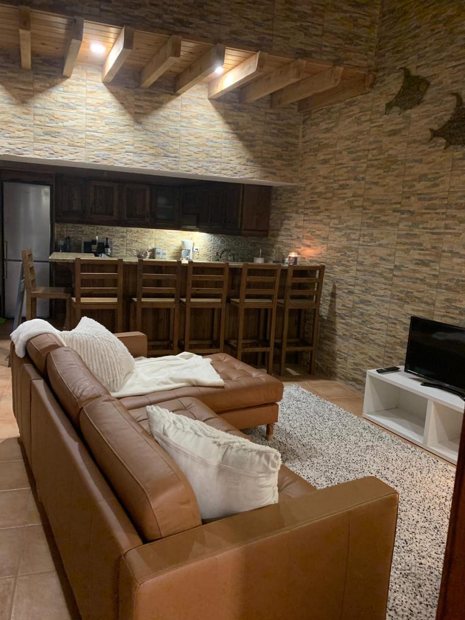 Kitchen or kitchenette, Living room
