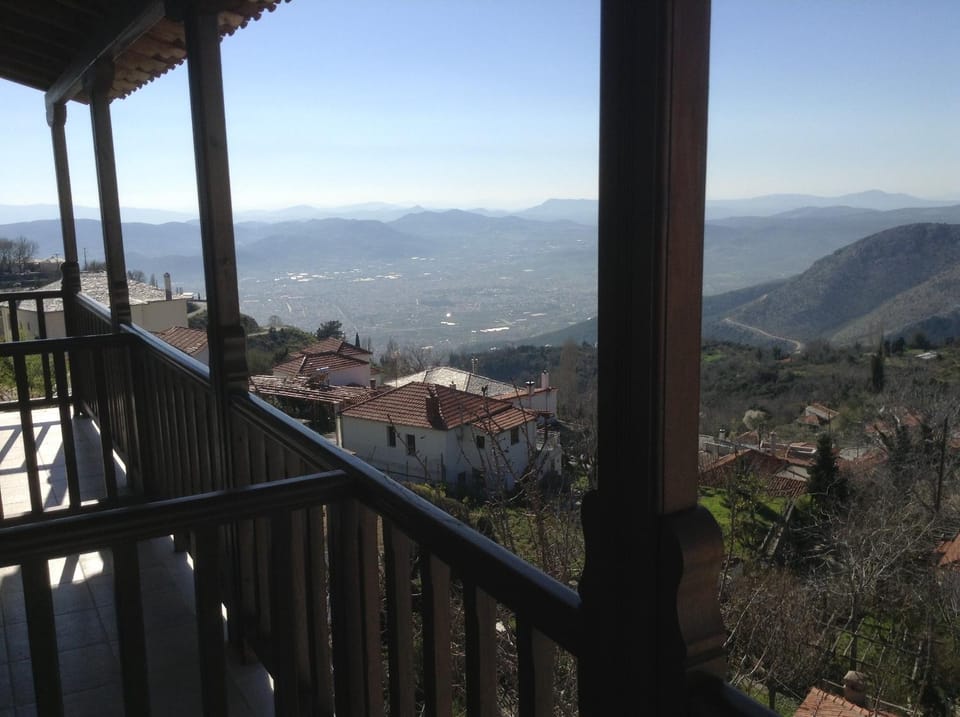 View (from property/room), Area and facilities