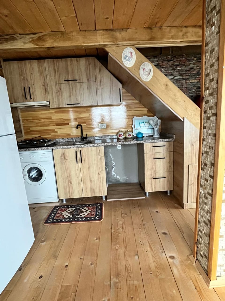 Kitchen or kitchenette, Kitchen or kitchenette, stove