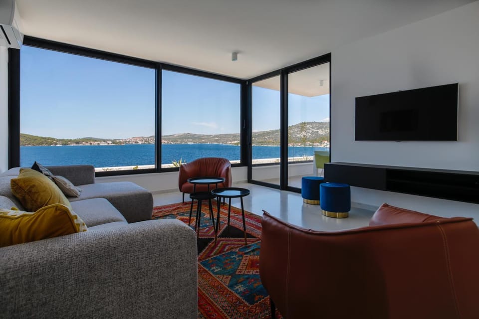 Breathtaking Seafront Elegance Luxury Penthouse Apartment in Šibenik-Knin County, Croatia