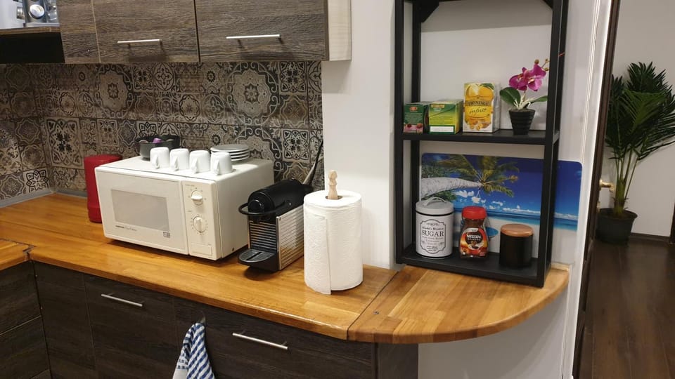 Coffee/tea facilities, Kitchen or kitchenette, minibar