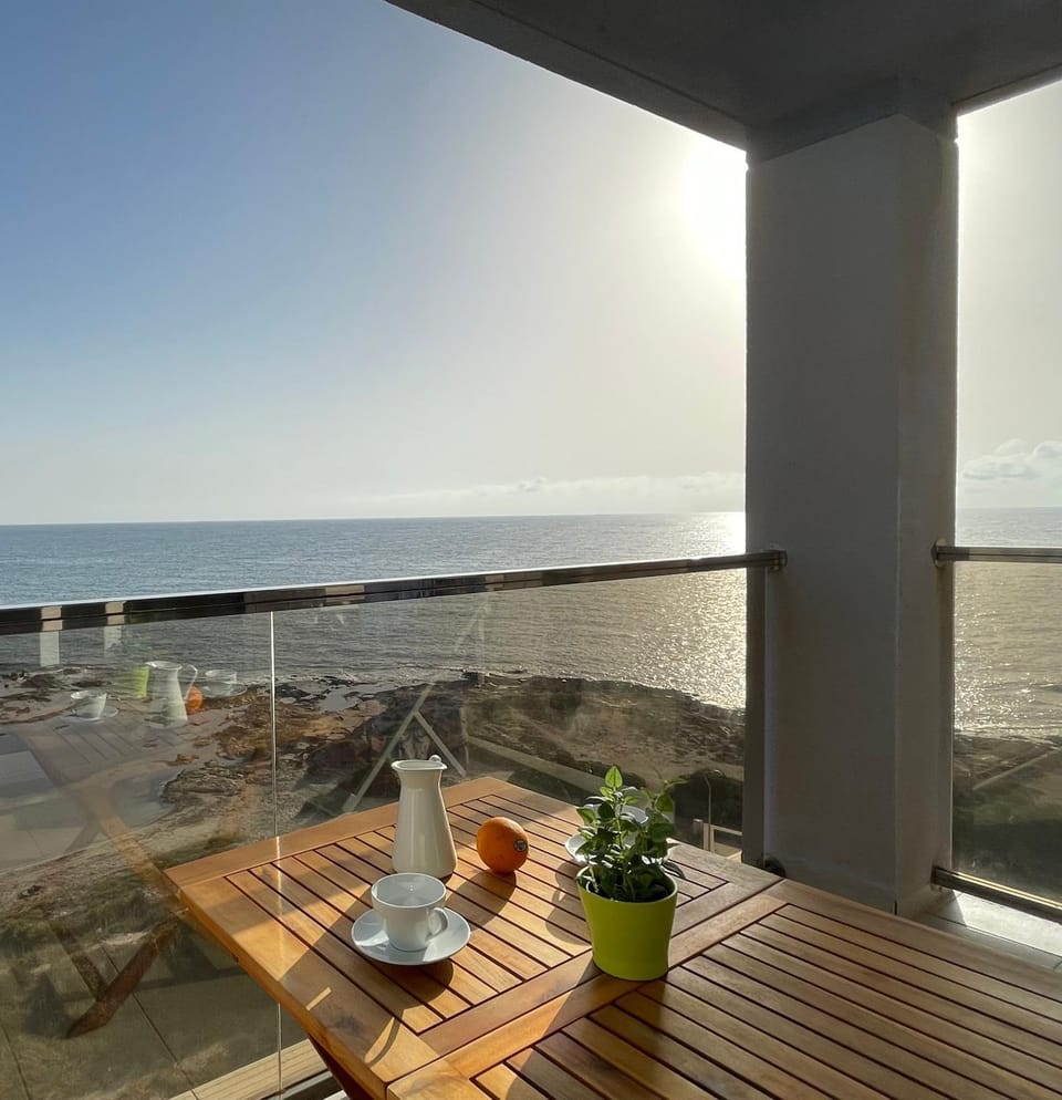 Natural landscape, Balcony/Terrace, Beach, Sea view