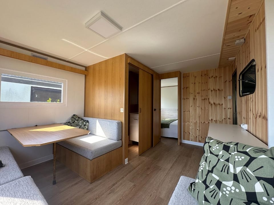 Bed, Bathroom, Living room