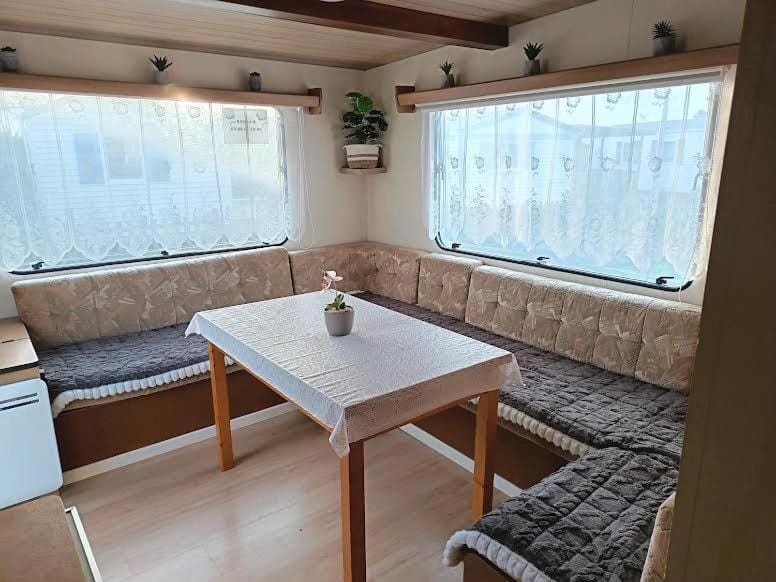 Mobil home inter Campground/ 
RV Resort in Berck