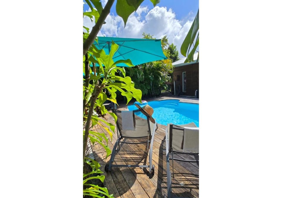 Garden, Swimming pool