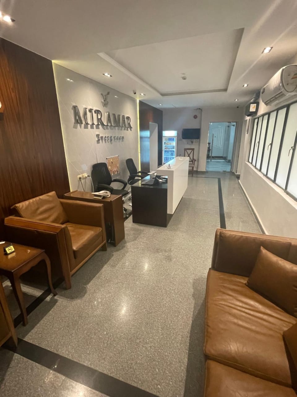 Lobby or reception, Seating area