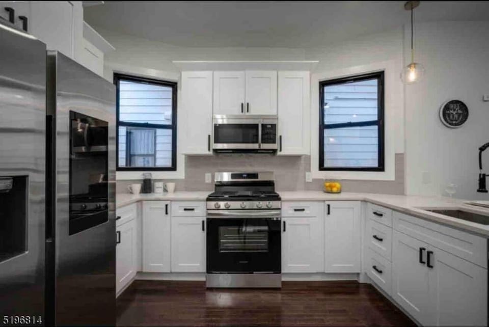 Kitchen or kitchenette, dishwasher, minibar, pet friendly