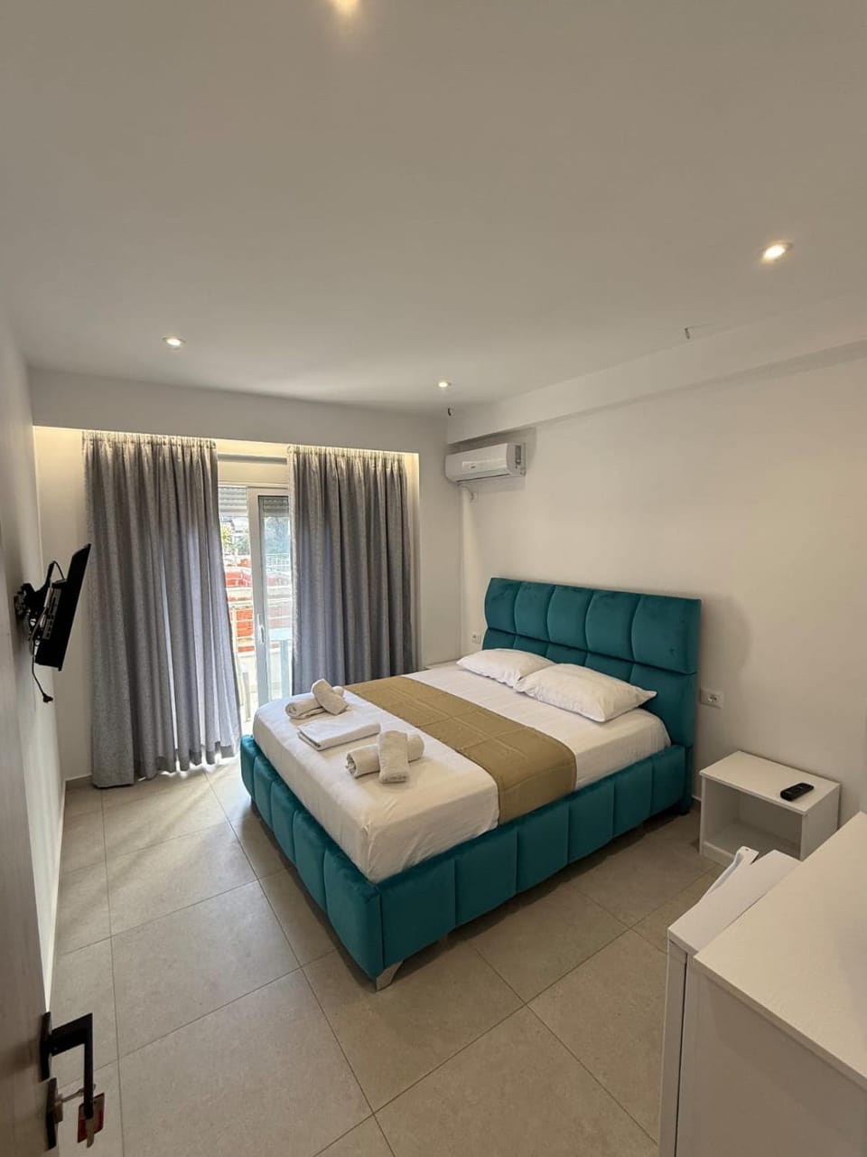 Luxury Room's by Lika Bed and Breakfast in Sarandë