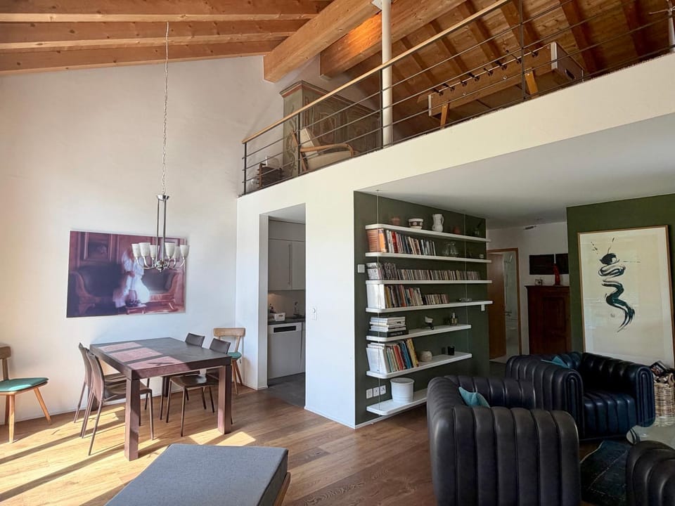 4 1/2 Room Maisonette Apartment with great views Apartment in Samedan