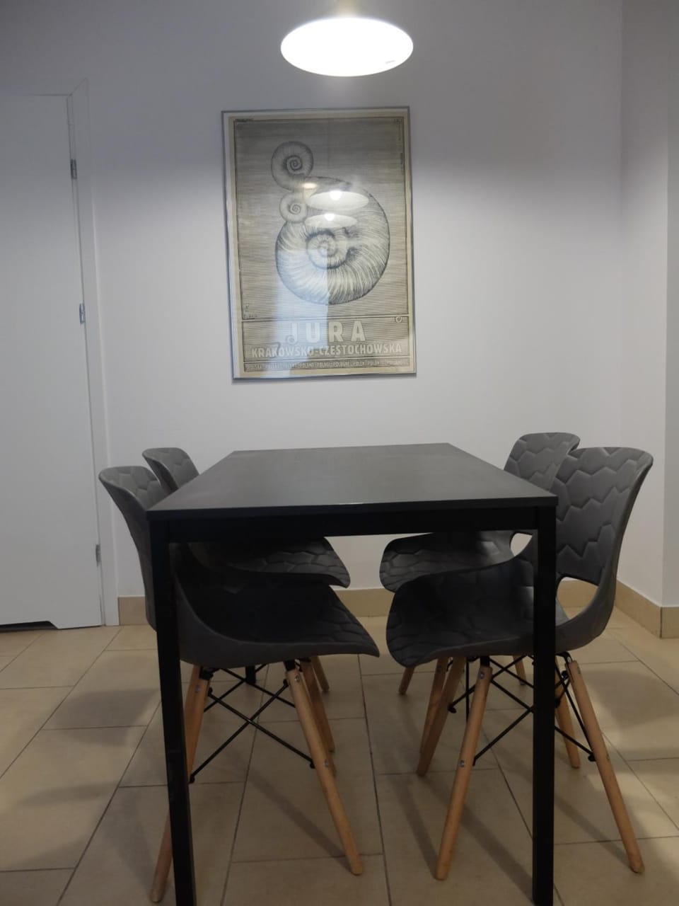 Decorative detail, Dining area