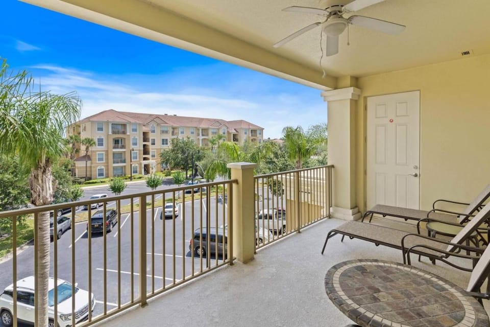 4804 Cayview Avenue 305 House in Orlando