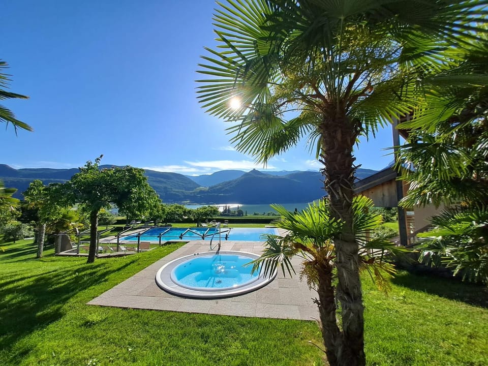 Garden, View (from property/room), Landmark view, Swimming pool