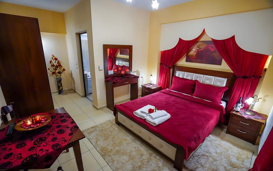 Shower, Hot Tub, Coffee/tea facilities, Balcony/Terrace, Garden view, Mountain view, internet, kitchen, air conditioner