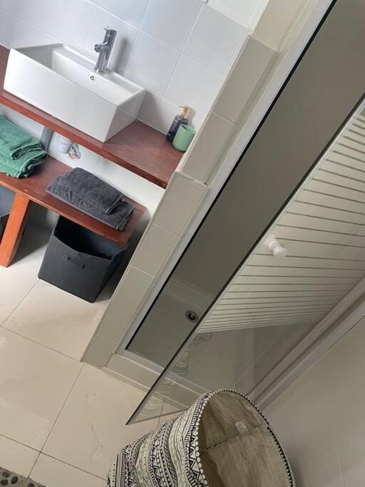Proche des plages - Beau T2 climatisé Apartment in Narbonne