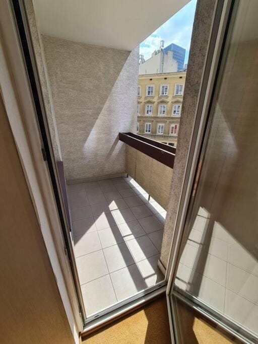 10Q - Z6 Apartment 205 Apartment in Warsaw
