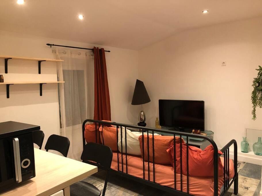 Charmant T2 climatisé - Près des plages Apartment in Narbonne