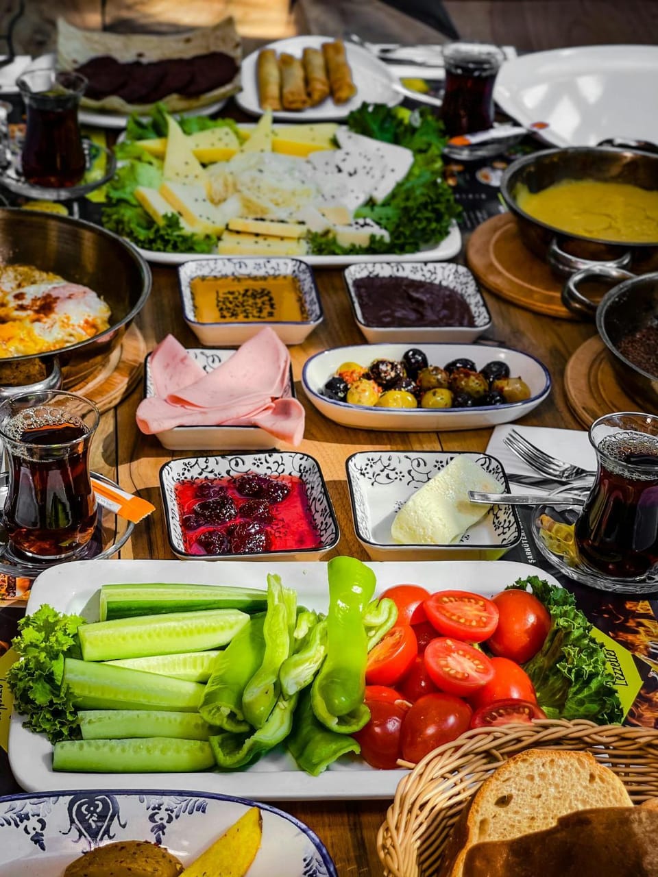 Food and drinks, Food, Breakfast, Continental breakfast